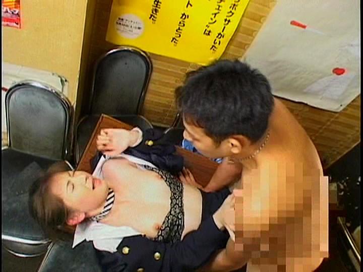レ●プ空港 元光月夜也 サンプル画像（大）