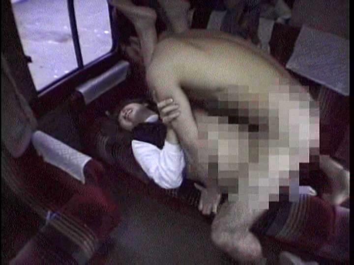 性犯女子校生暴行 サンプル画像（大）