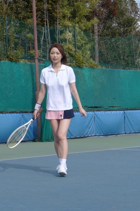 凌奪された美人若妻～性戯に悶える私の本性～ かすみりさ サンプル画像（大）