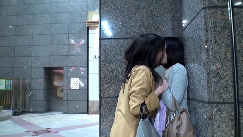 卒業 ～成宮ルリ引退レズ・ドキュメント～ サンプル画像（大）