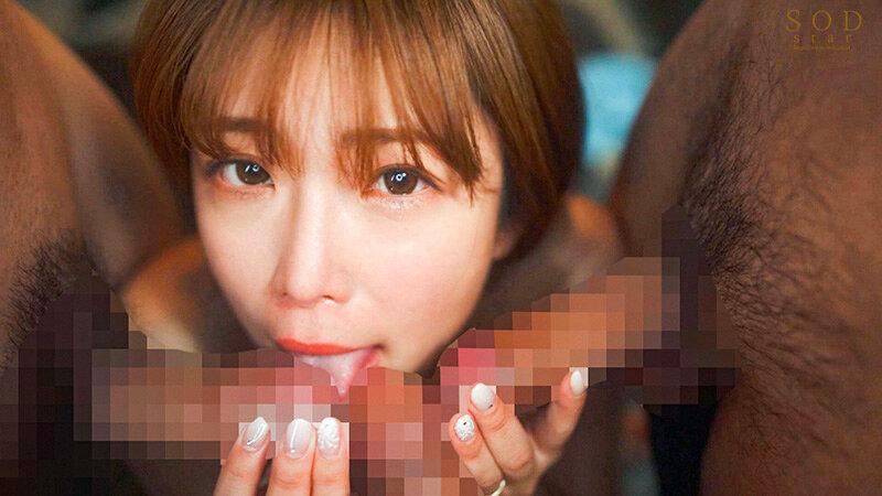 『学生時代のセクハラが忘れられなくて…。』結婚2年目の主婦が十数年ぶりにもう一度犯●れたくてバイトしていたコンビニの絶倫先輩に会ってしまった。 紗倉まな サンプル画像(大)